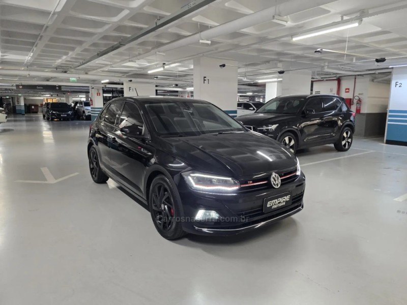 POLO 1.0	200 TSI HIGHLINE AUTOMÁTICO  - 2019 - PORTO ALEGRE