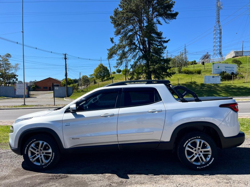 TORO 2.0 16V TURBO DIESEL FREEDOM MANUAL - 2018 - FARROUPILHA