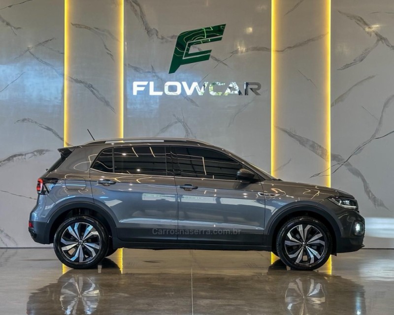 T-CROSS 1.4 HIGHLINE TSI 16V FLEX 4P AUTOMÁTICO - 2024 - GARIBALDI