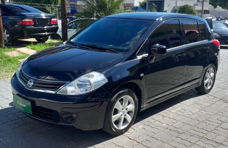 TIIDA 1.8 SL 16V FLEX 4P MANUAL