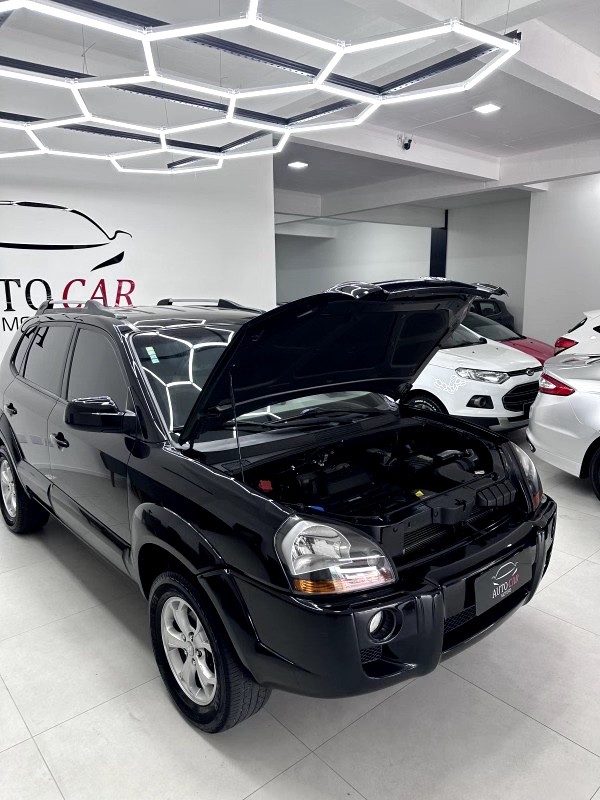 TUCSON 2.0 MPFI GLS TOP 16V 143CV 2WD FLEX 4P AUTOMÁTICO - 2015 - CAXIAS DO SUL