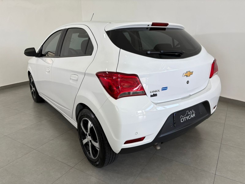 ONIX 1.4 MPFI LT 8V FLEX 4P AUTOMÁTICO - 2018 - FARROUPILHA