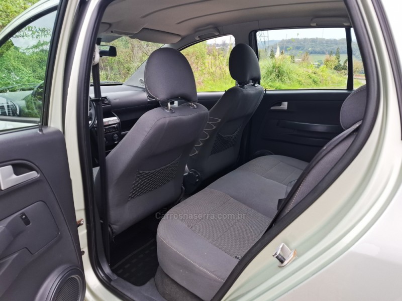 CROSSFOX 1.6 MI FLEX 8V 4P MANUAL - 2009 - BENTO GONçALVES