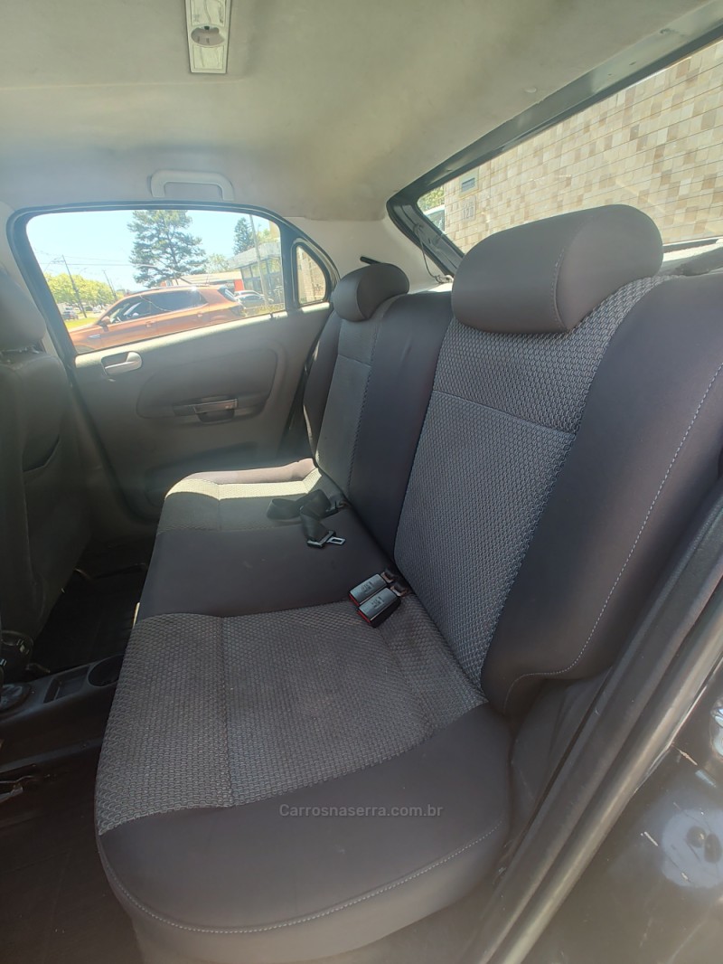 GOL 1.6 MI POWER 8V FLEX 4P MANUAL G.V - 2011 - CANELA