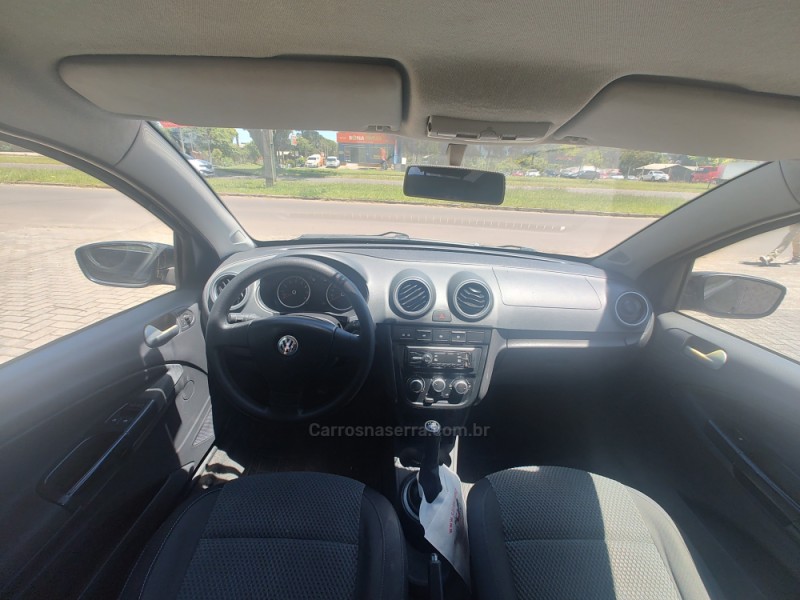 GOL 1.6 MI POWER 8V FLEX 4P MANUAL G.V - 2011 - CANELA