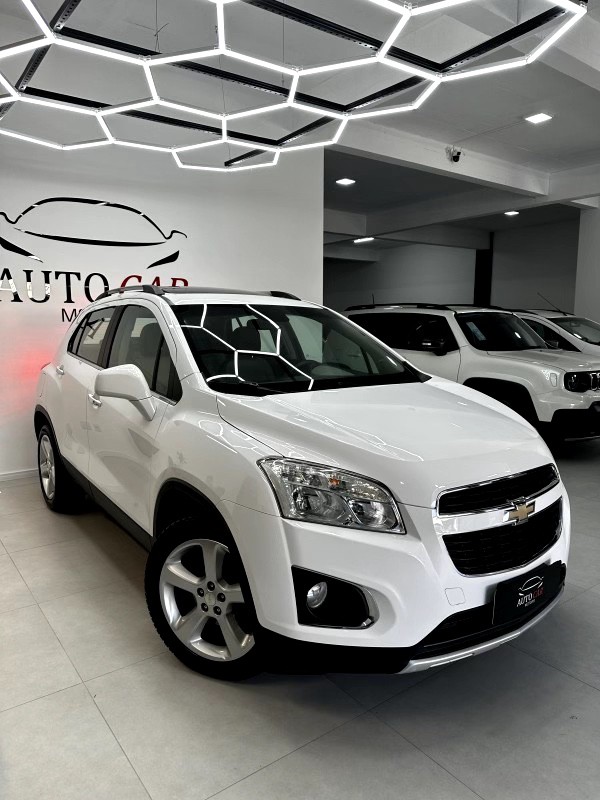 tracker 1.8 mpfi lt 4x2 16v flex 4p automatico 2015 caxias do sul