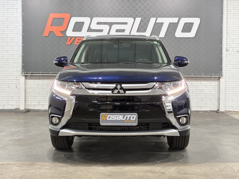 OUTLANDER 2.0 16V GASOLINA 4P AUTOMÁTICO - 2017 - VENâNCIO AIRES