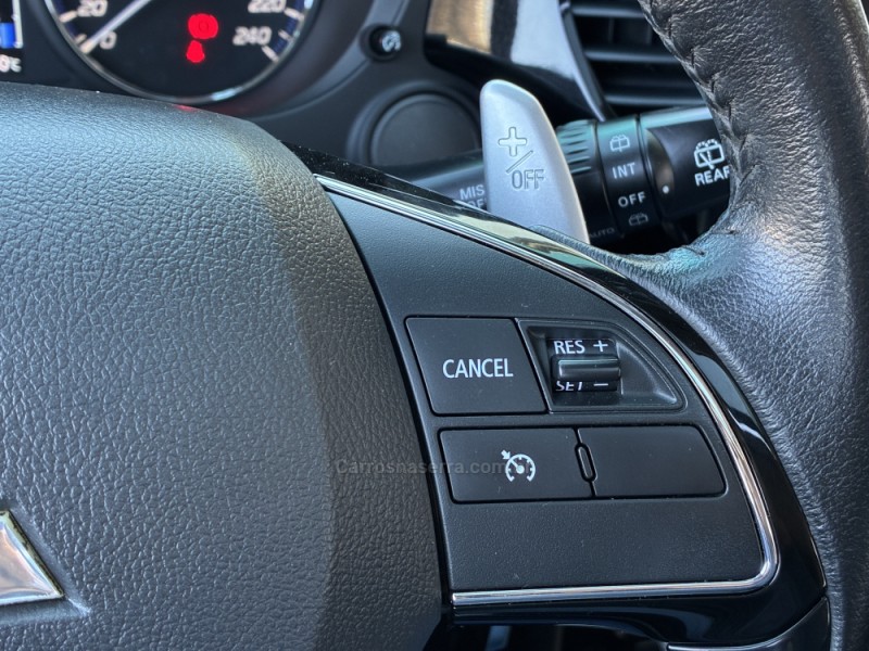 OUTLANDER 2.0 16V GASOLINA 4P AUTOMÁTICO - 2017 - VENâNCIO AIRES