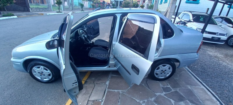 CLASSIC 1.0 MPFI LIFE 8V FLEX 4P MANUAL - 2007 - PICADA CAFé