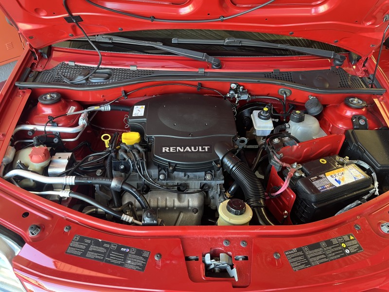 LOGAN 1.6 EXPRESSION 8V HI-FLEX 4P MANUAL - 2010 - CAXIAS DO SUL