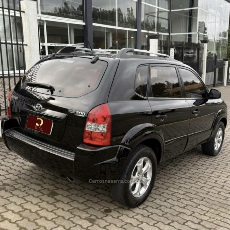 TUCSON 2.0 GL 2WD 16V GASOLINA 4P MANUAL - 2012 - CAXIAS DO SUL