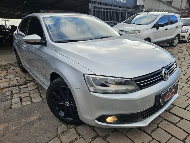JETTA 2.0 COMFORTLINE FLEX 4P TIPTRONIC - 2012 - CAXIAS DO SUL