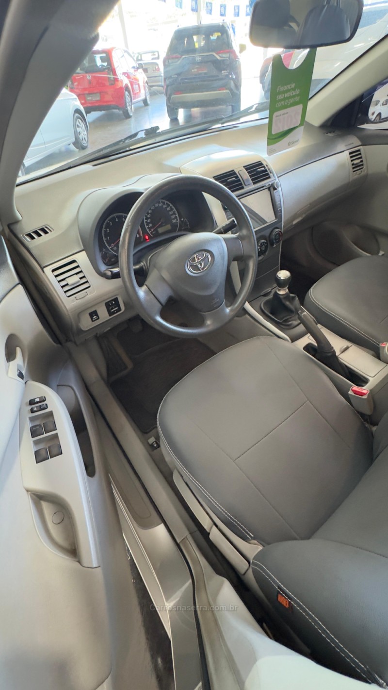 COROLLA 1.8 XLI 16V FLEX 4P MANUAL - 2012 - MONTENEGRO