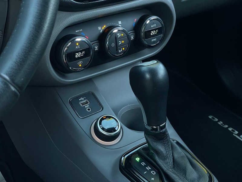 TORO 2.0 16V TURBO DIESEL VOLCANO AT9 4X4 AUTOMÁTICO - 2021 - FARROUPILHA