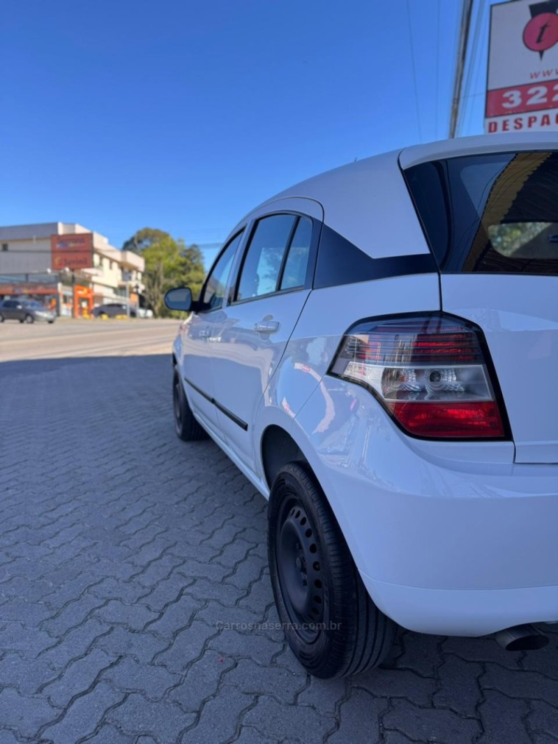 AGILE 1.4 MPFI LT 8V FLEX 4P MANUAL - 2013 - CAXIAS DO SUL