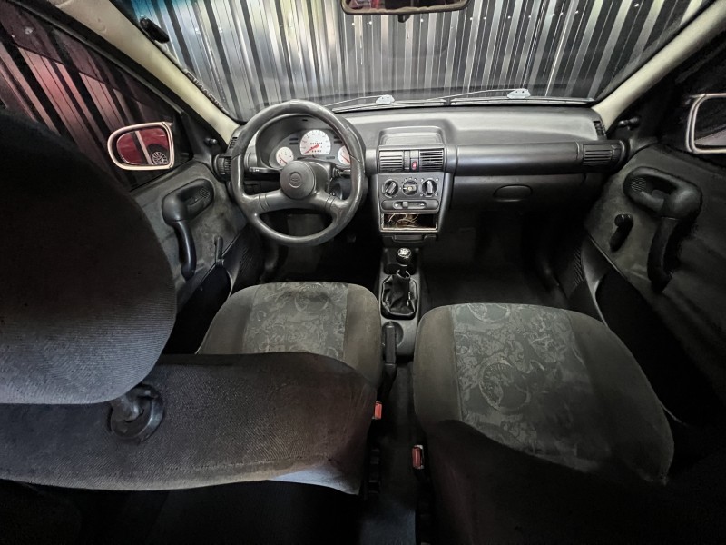 CORSA 1.0 MPFI MILENIUM 8V GASOLINA 4P MANUAL - 2001 - CAXIAS DO SUL