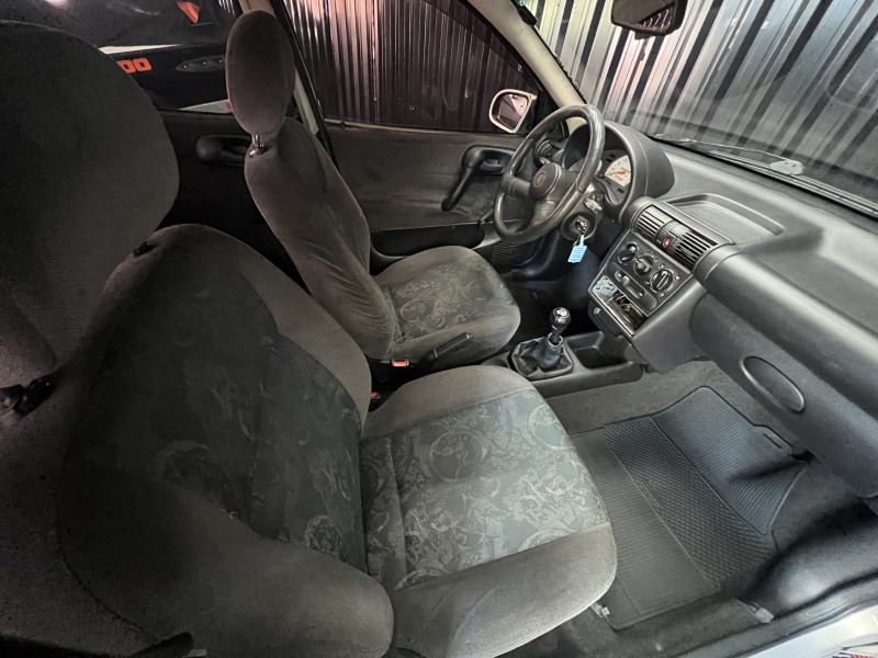 CORSA 1.0 MPFI MILENIUM 8V GASOLINA 4P MANUAL - 2001 - CAXIAS DO SUL