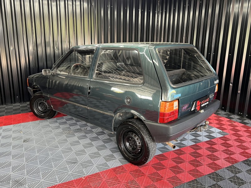 UNO 1.0 MPI MILLE 8V GASOLINA 2P MANUAL - 1990 - CAXIAS DO SUL