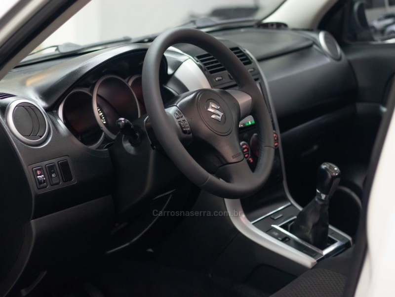 GRAND VITARA 2.0 4X2 16V GASOLINA 4P MANUAL - 2011 - CAXIAS DO SUL