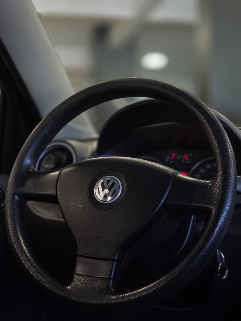 VOYAGE 1.6 MI TREND 8V FLEX 4P MANUAL - 2012 - CAXIAS DO SUL