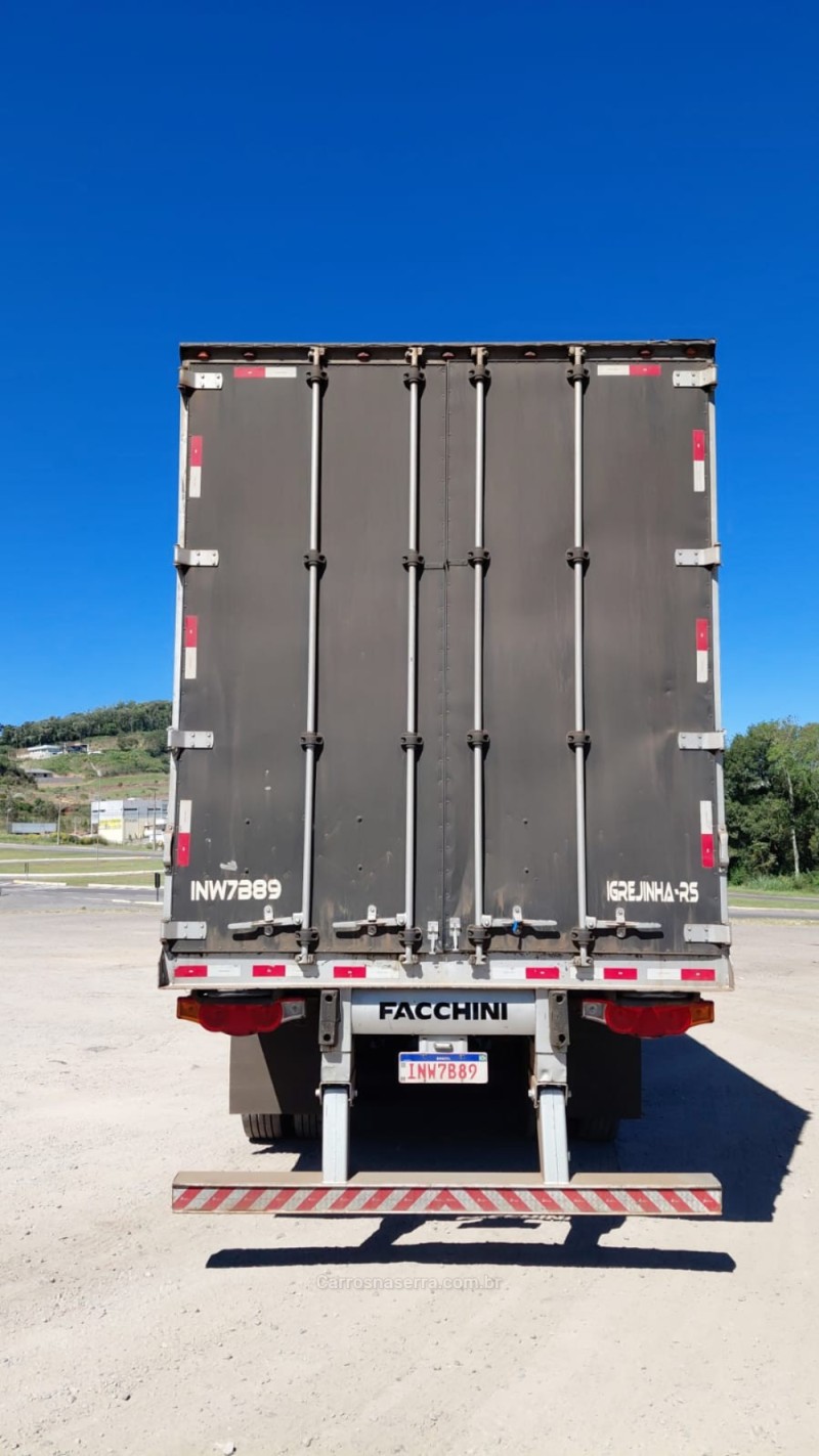 BAÚ FURGÃO  - 2007 - FARROUPILHA