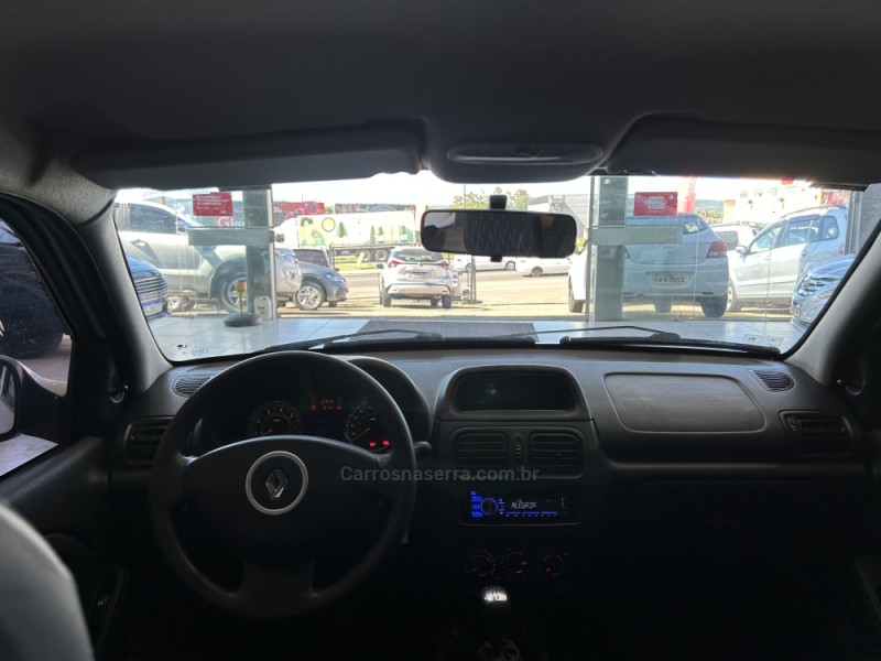 CLIO 1.0 EXPRESSION 16V FLEX 4P MANUAL - 2016 - TAQUARA