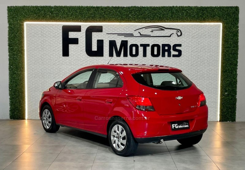 ONIX 1.4 MPFI LT 8V FLEX 4P AUTOMÁTICO - 2015 - NOVO HAMBURGO
