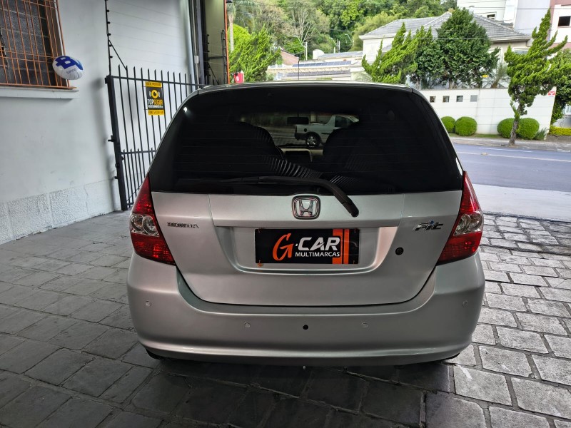 FIT 1.4 LXL 8V GASOLINA 4P AUTOMÁTICO - 2004 - CAXIAS DO SUL