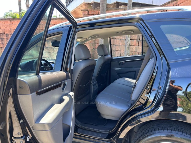 SANTA FÉ 3.5 MPFI GLS V6 24V 285CV GASOLINA 4P AUTOMÁTICO - 2012 - VENâNCIO AIRES