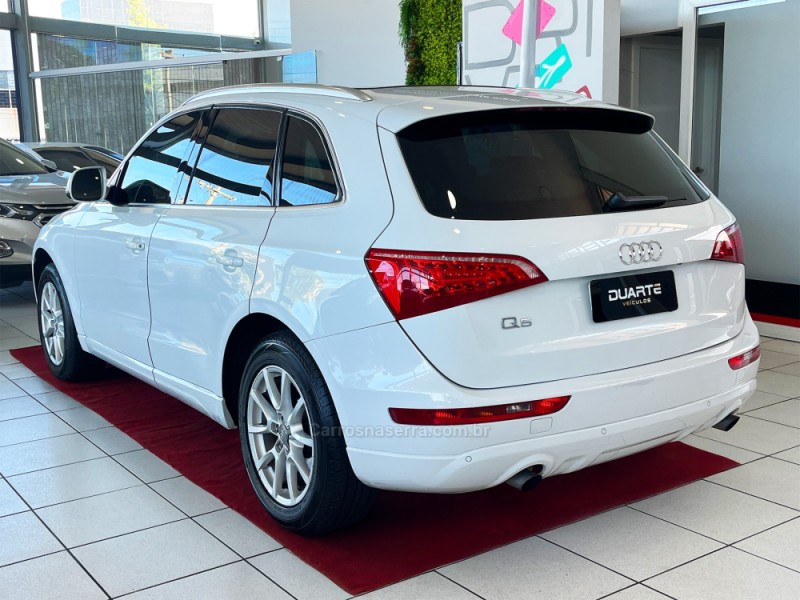 Q5 2.0 TFSI AMBIENTE 16V 211CV GASOLINA 4P AUTOMÁTICO - 2012 - PORTO ALEGRE