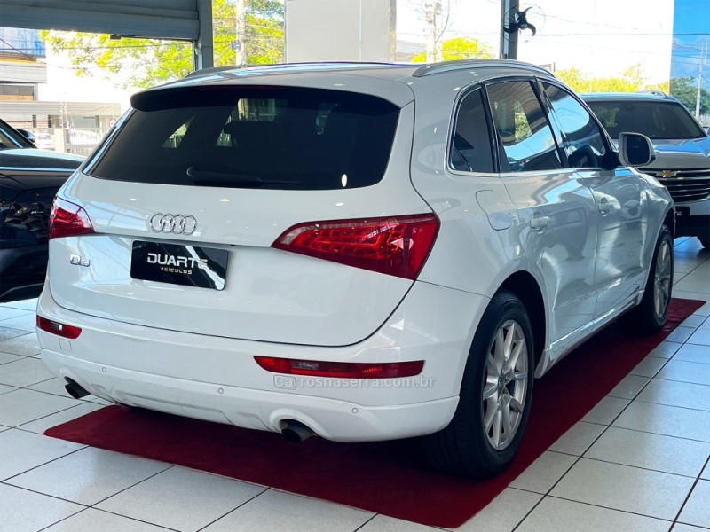 Q5 2.0 TFSI AMBIENTE 16V 211CV GASOLINA 4P AUTOMÁTICO - 2012 - PORTO ALEGRE