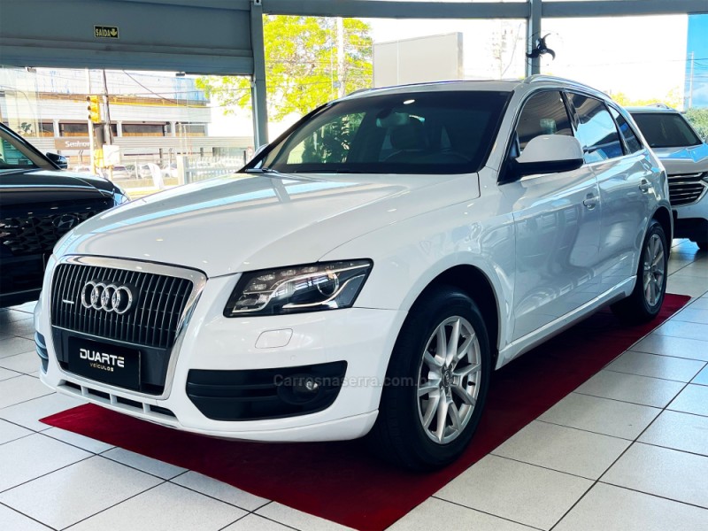 Q5 2.0 TFSI AMBIENTE 16V 211CV GASOLINA 4P AUTOMÁTICO - 2012 - PORTO ALEGRE