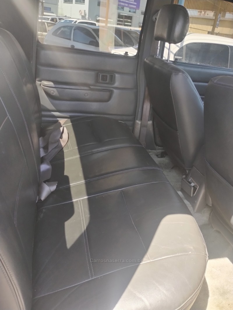 HILUX  - 2000 - SAPIRANGA