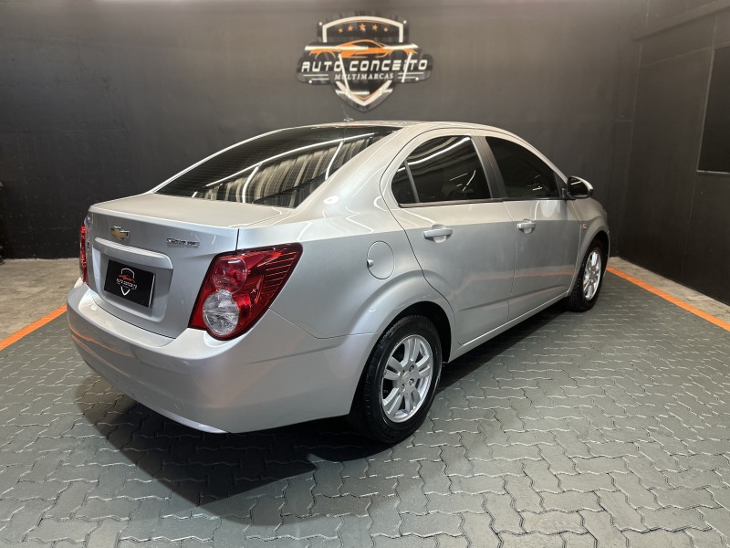 SONIC 1.6 LT SEDAN 16V FLEX 4P AUTOMÁTICO - 2013 - CAXIAS DO SUL