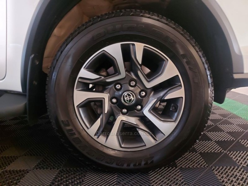 HILUX SW4 2.8 SRX 4X4 DIAMOND 16V TURBO DIESEL 4P 7 LUGARES AUTOMÁTICO - 2022 - NOVO HAMBURGO