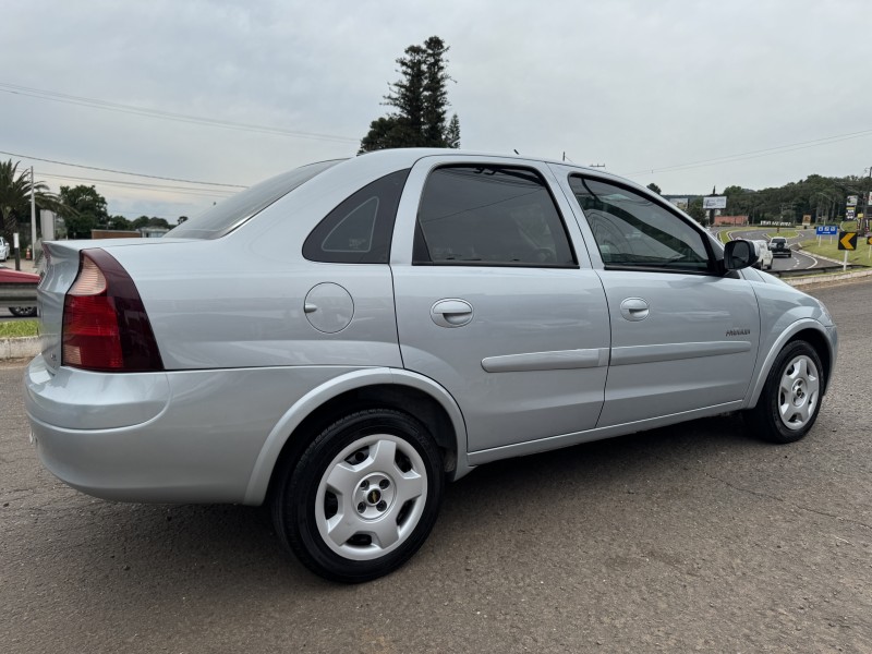 CORSA 1.4 MPFI PREMIUM 8V FLEX 4P MANUAL - 2011 - DOIS IRMãOS