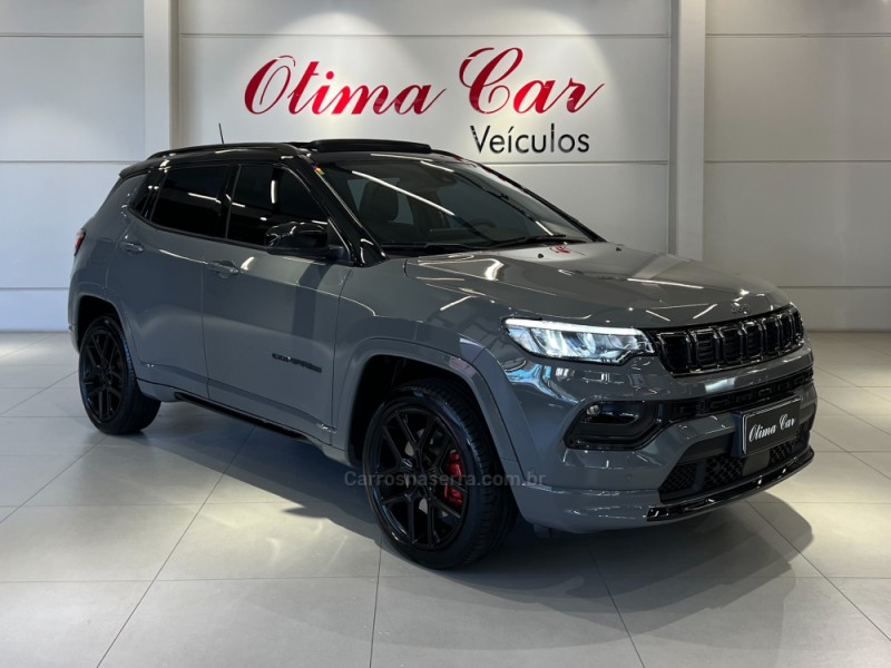 COMPASS 2.0 HURRICANE BLACKHAWK 4X4 TURBO GASOLINA 4P AUTOMÁTICO - 2025 - FLORES DA CUNHA