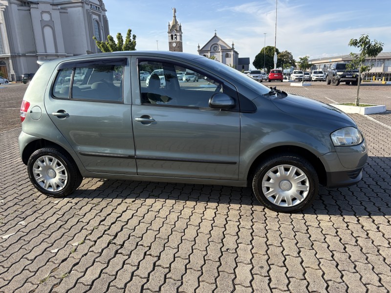 FOX 1.0 MI 8V FLEX 4P MANUAL - 2010 - FARROUPILHA