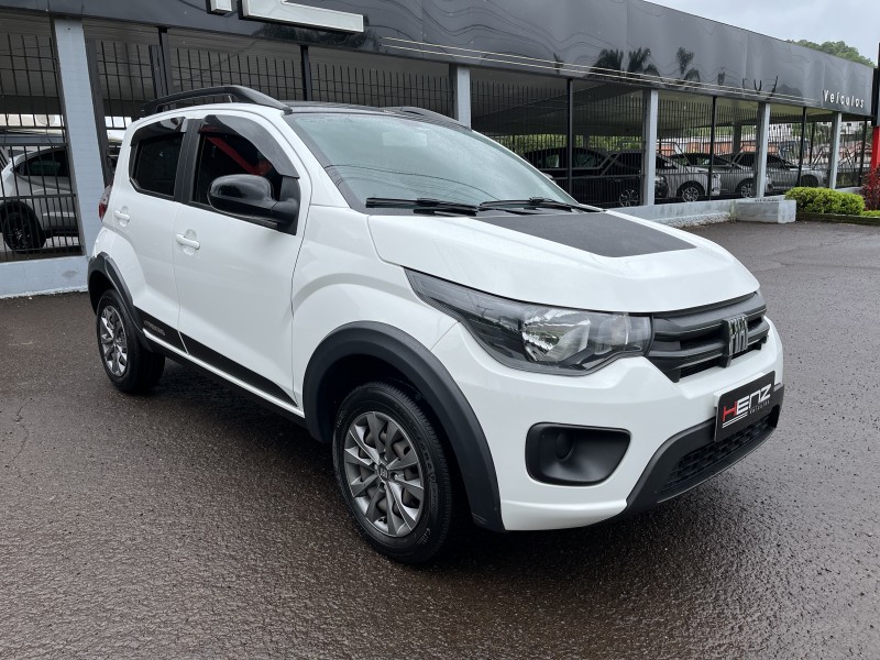 MOBI 1.0 TREKKING 8V FLEX 4P MANUAL - 2021 - BOM PRINCíPIO