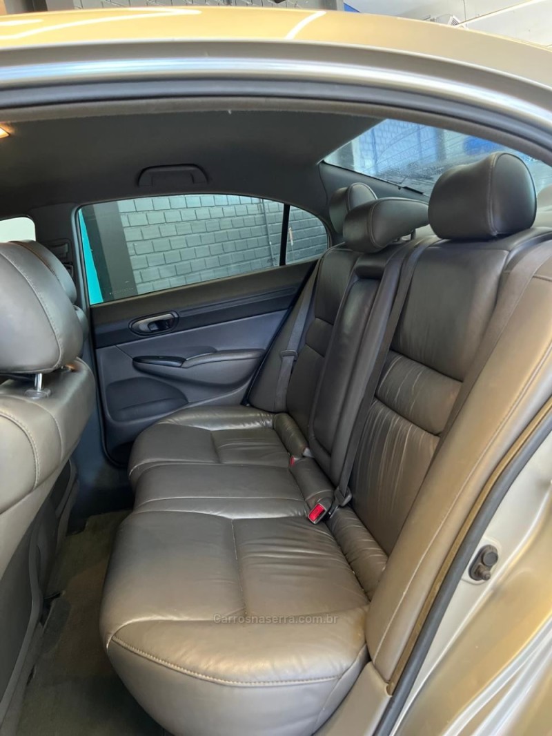 CIVIC 1.8 LXS 16V FLEX 4P AUTOMÁTICO - 2007 - NOVO HAMBURGO