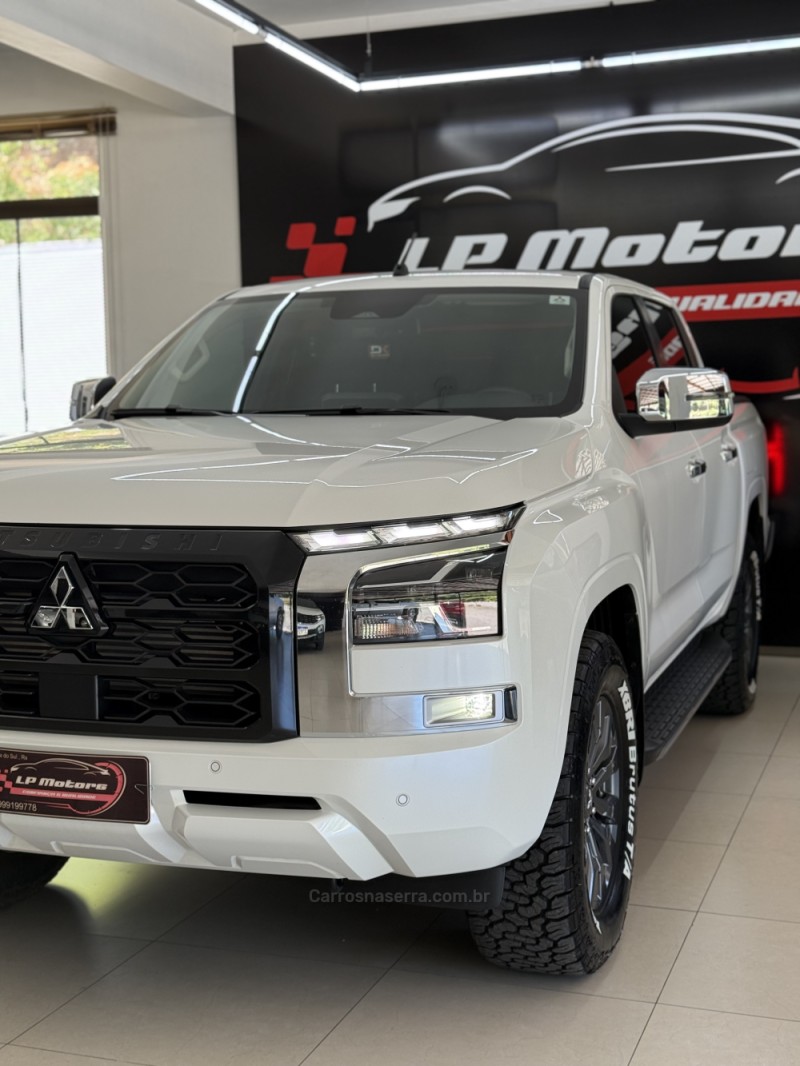 L200 TRITON 2.4 HPE-S SPORT 4X4 CD 16V DIESEL 4P AUTOMÁTICO - 2026 - FARROUPILHA