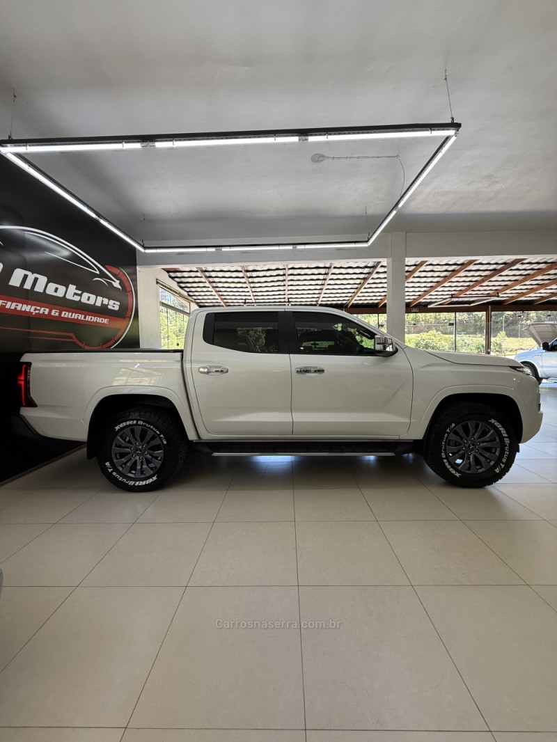 L200 TRITON 2.4 HPE-S SPORT 4X4 CD 16V DIESEL 4P AUTOMÁTICO - 2026 - FARROUPILHA