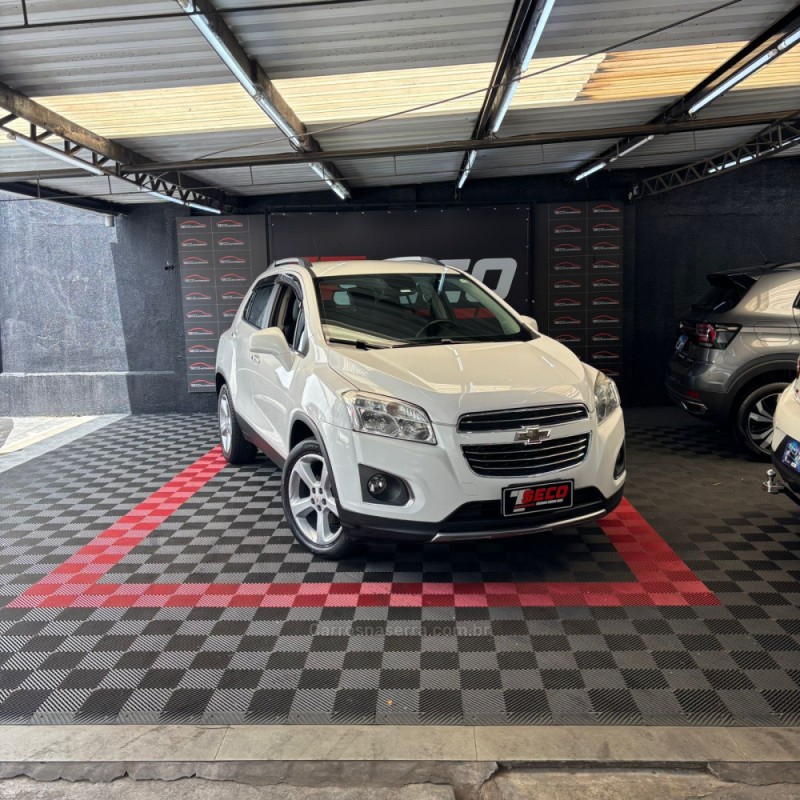 TRACKER 1.8 MPFI LTZ 4X2 16V FLEX 4P AUTOMÁTICO - 2016 - PASSO FUNDO