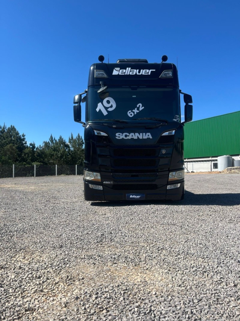 R-450 A6X2  - 2019 - FARROUPILHA