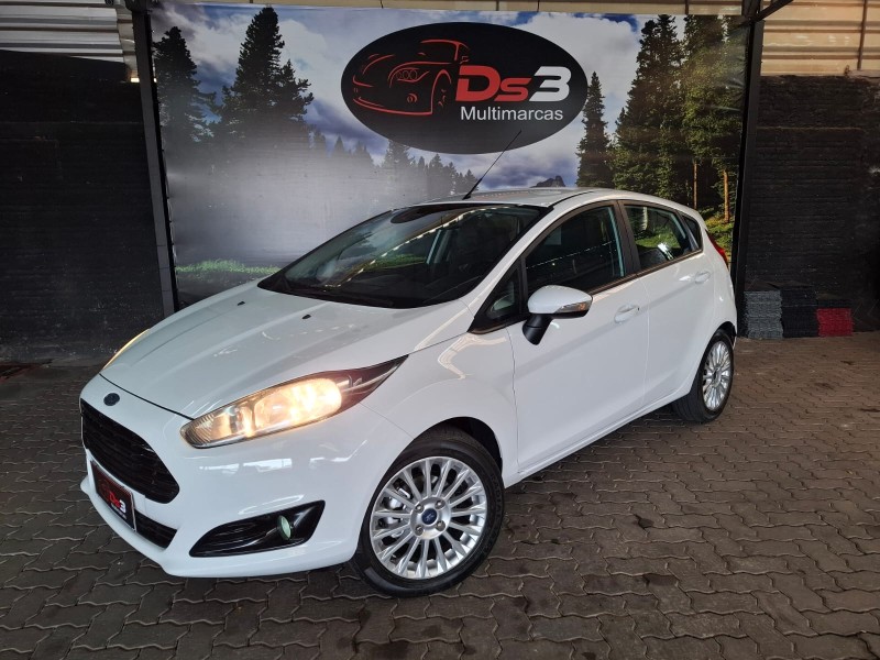fiesta 1.6 se style hatch 16v flex 4p manual 2017 caxias do sul