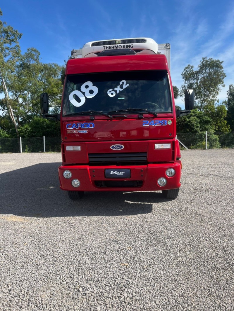 CARGO 2428 E T 3 EIXOS - 2008 - FARROUPILHA