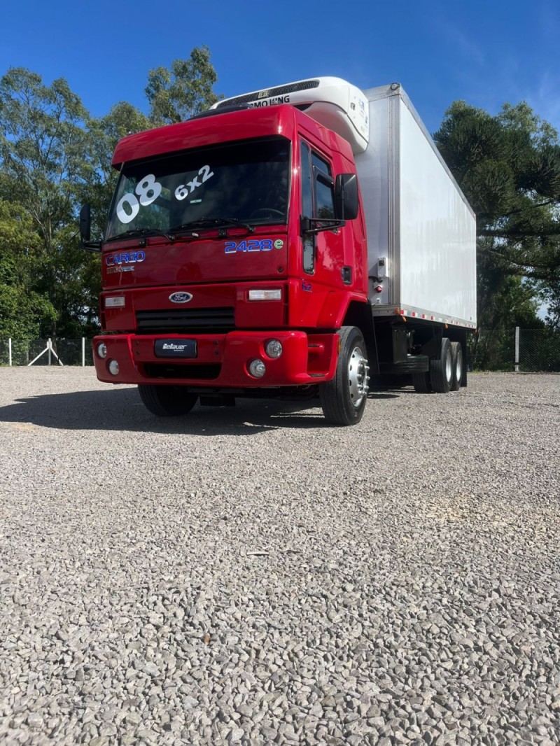 cargo 2428 e t 3 eixos 2008 farroupilha