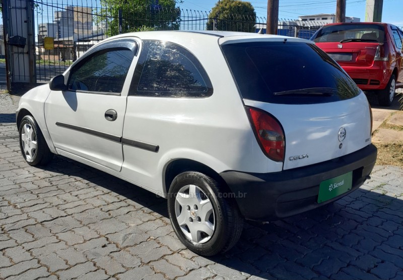CELTA 1.0 MPFI 8V GASOLINA 2P MANUAL - 2001 - CAXIAS DO SUL