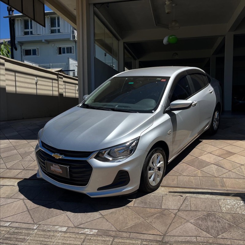 ONIX 1.0 LT1 PLUS 12V FLEX 4P AUTOMÁTICO - 2023 - NOVA PETRóPOLIS
