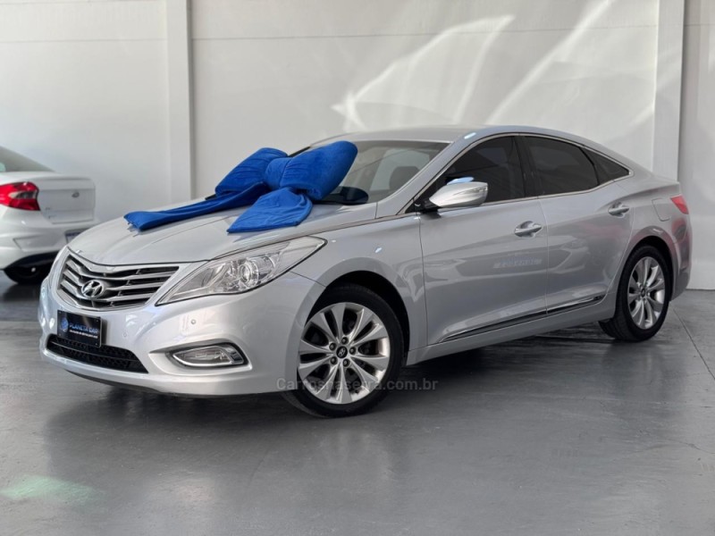 AZERA 3.0 MPFI GLS V6 24V GASOLINA 4P AUTOMÁTICO